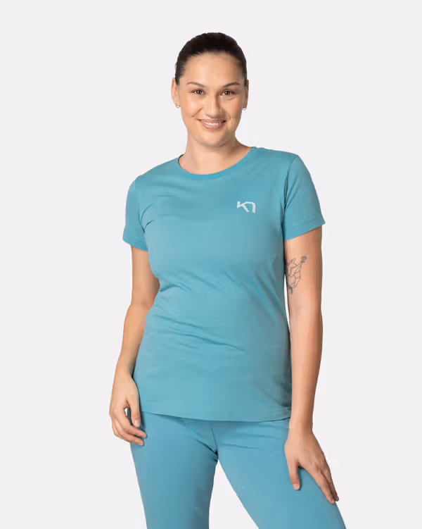 Kari Tee