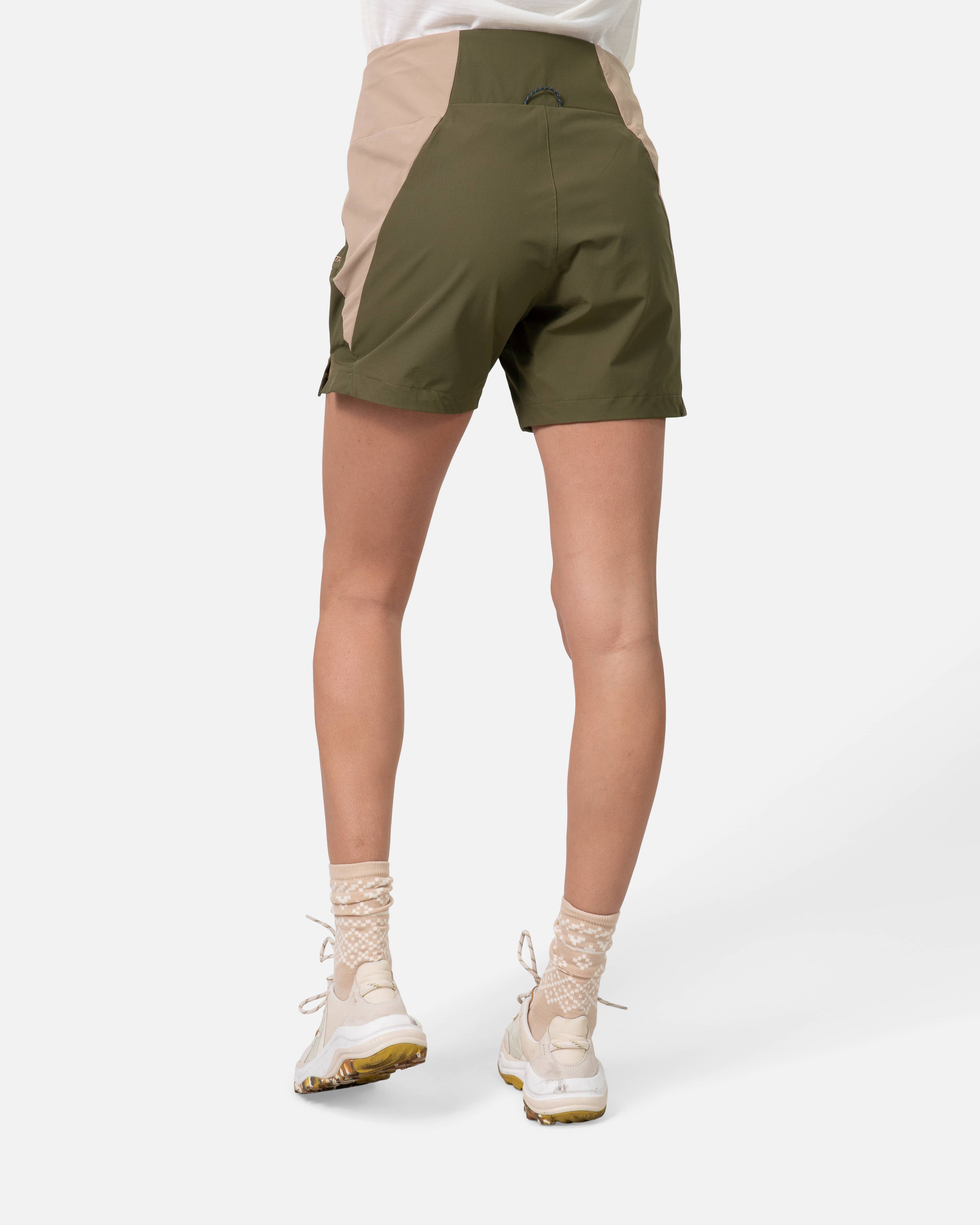 Henni Shorts 5Inch - DARK OLIVE GREEN