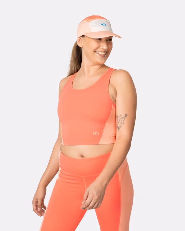Linnea Sports Top