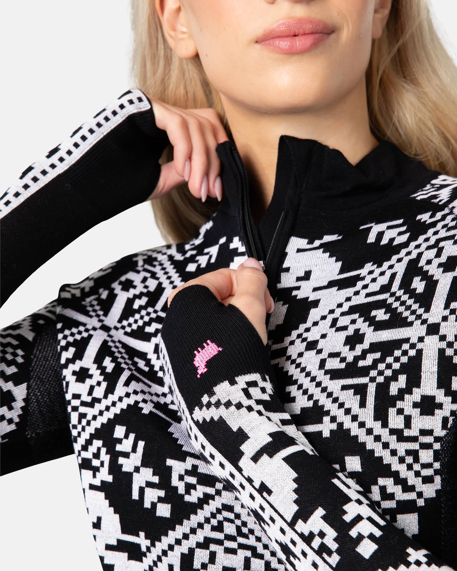 Saga Half Zip - Black