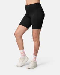 Ava 8-inch Shorts
